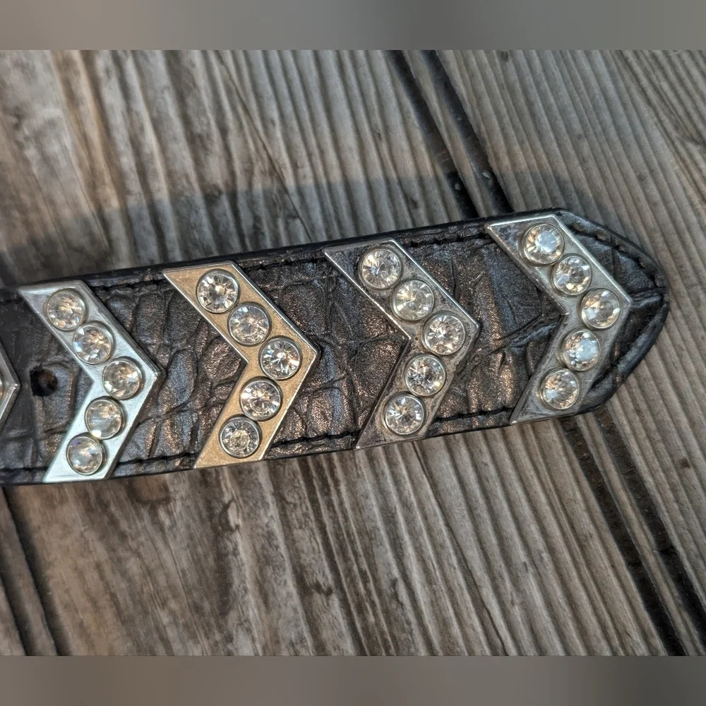 Nocona Bling Chevron Belt (Brand Is A Guess) - Picture 6 of 9